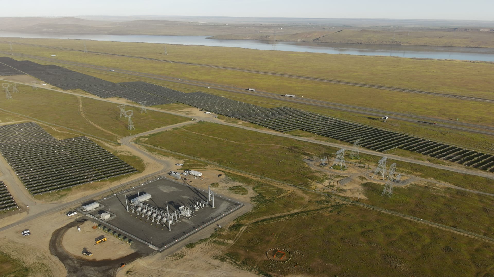 Avangrid Completes 166 MW Tower Solar Project in Oregon